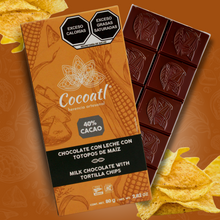 Cargar imagen en el visor de la galería, Barra De Chocolate con Leche y Totopos de Maíz 72% Cacao 80 g.
