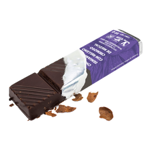 Cargar imagen en el visor de la galería, Barra de Chocolate Amargo con Relleno de Mezcal 63% Cacao 22 g.